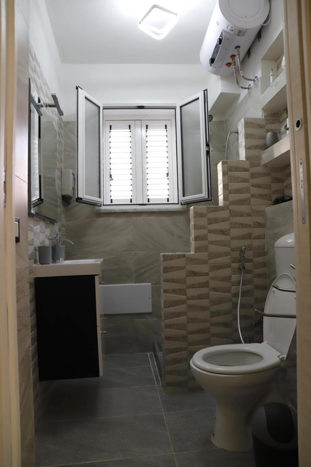 Lo Scarrozzo Room ปาแลร์โม ภายนอก รูปภาพ